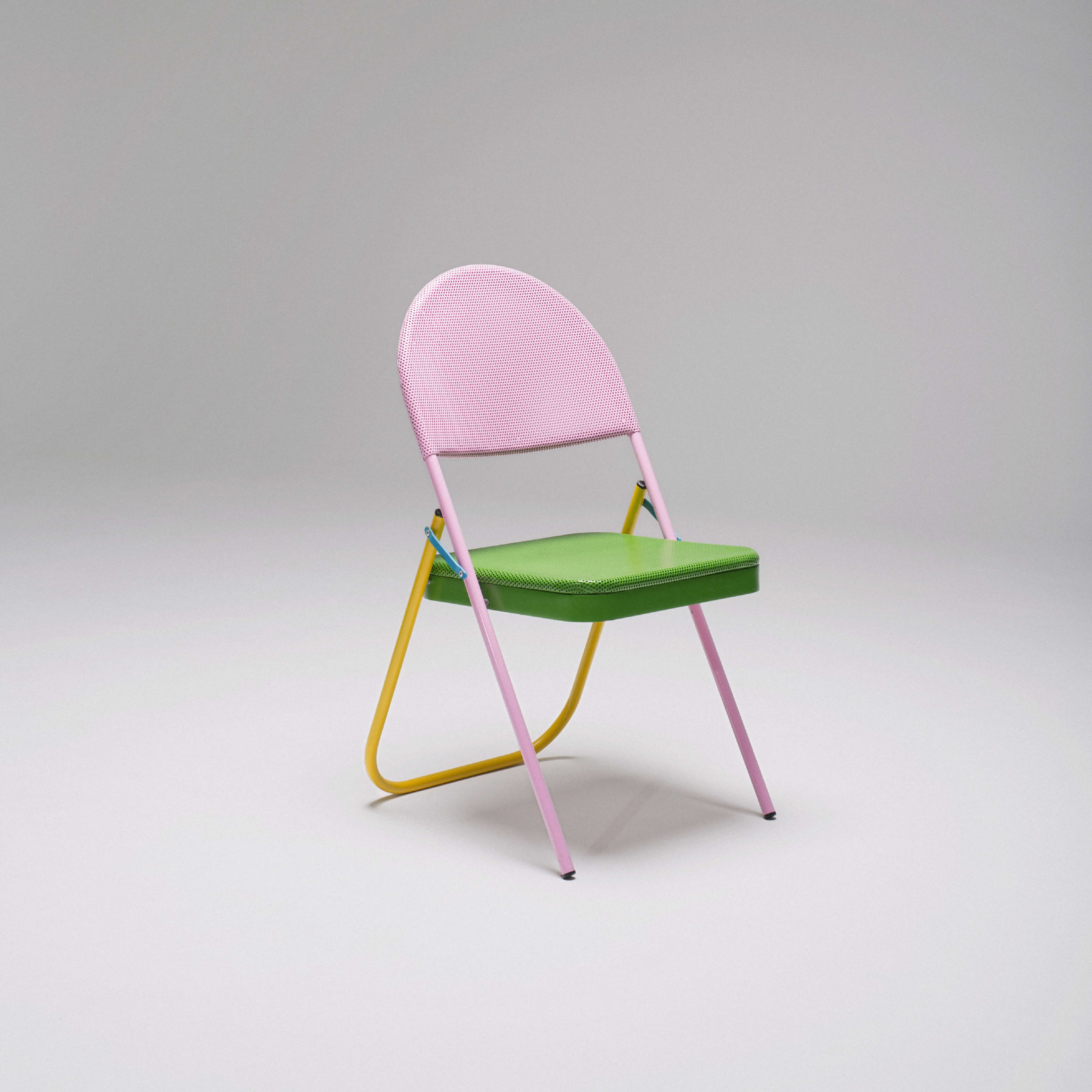 Profiler, Explore: Cross Cultural Chairs Colonization of the act of sitting (Fig. 8)